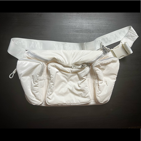 One Left!!! Ivy Park x Adidas Creamy White Fanny / Belt Bag - Picture 2 of 5